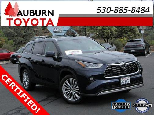 2022 Toyota Highlander Platinum