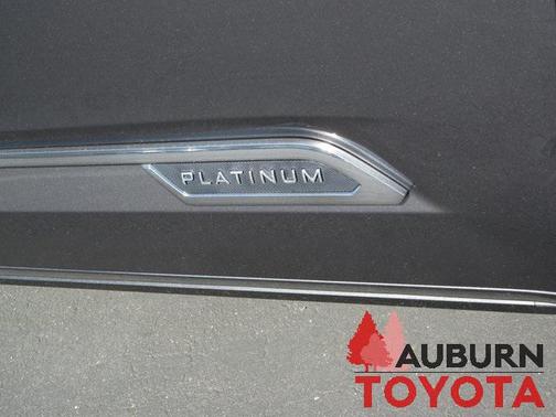 2025 Toyota Tundra Hybrid Platinum