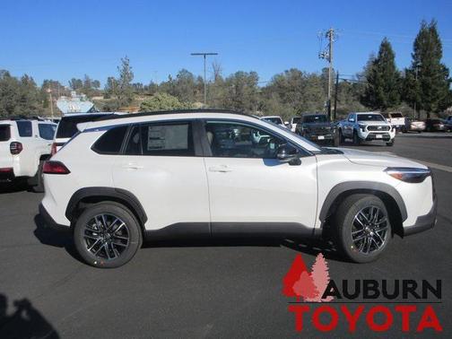 2026 Toyota Corolla Cross XLE