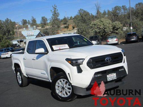 2025 Toyota Tacoma SR5