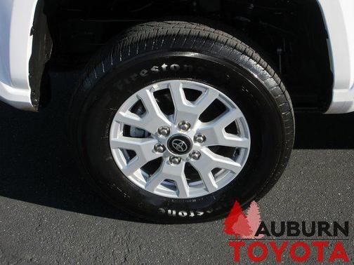 2025 Toyota Tacoma SR5