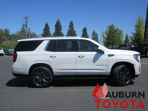 2024 GMC Yukon SLT