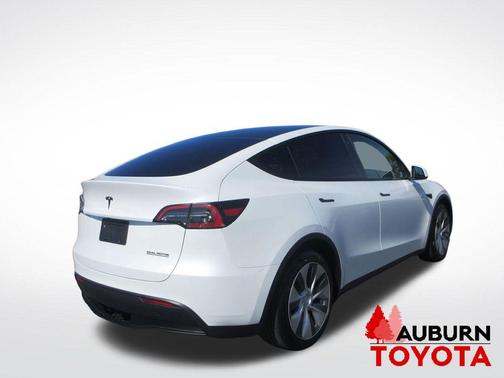 2023 Tesla Model Y Long Range Dual Motor All-Wheel Drive