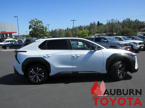 2023 Toyota bZ4X XLE