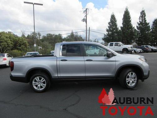 2017 Honda Ridgeline RT