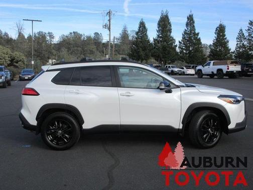 2025 Toyota Corolla Cross LE