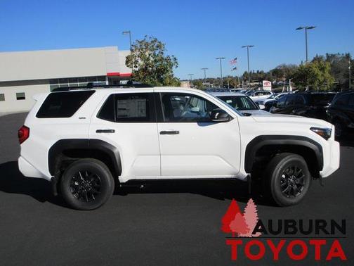 2025 Toyota 4Runner SR5