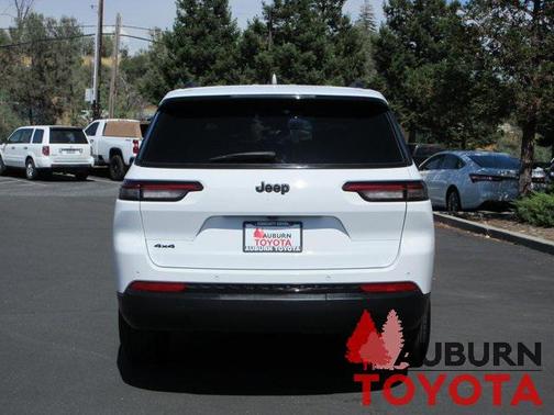 2024 Jeep Grand Cherokee L Altitude