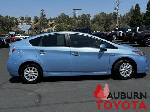 2015 Toyota Prius Plug-in Advanced