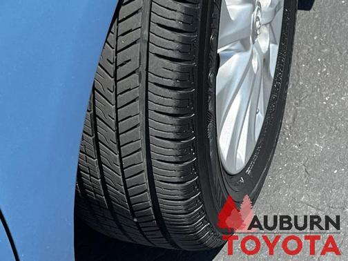 2015 Toyota Prius Plug-in Advanced