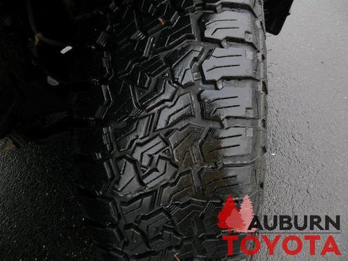 2022 Toyota Tacoma TRD Sport