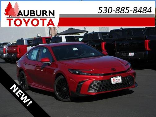 2025 Toyota Camry SE