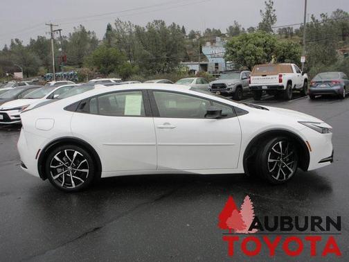 2024 Toyota Prius Prime XSE