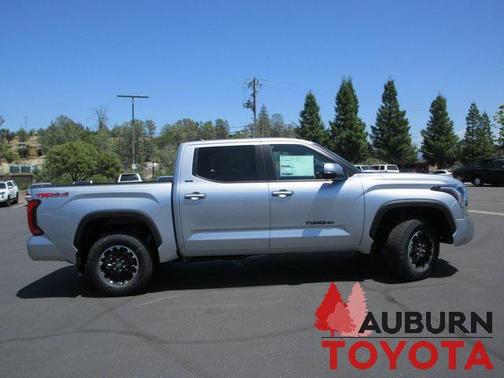 2025 Toyota Tundra SR5