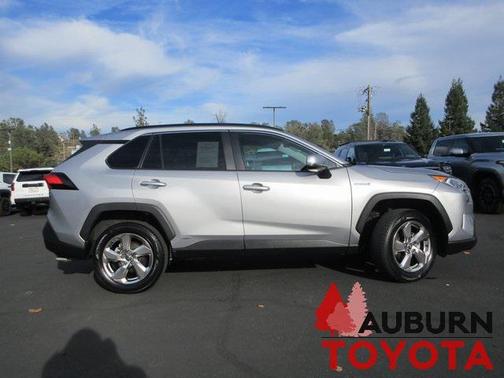 2021 Toyota RAV4 Hybrid XLE Premium