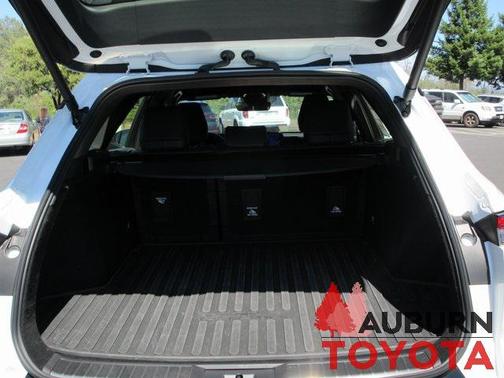 2025 Toyota Crown Signia XLE