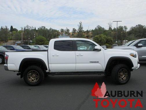 2022 Toyota Tacoma TRD Off Road