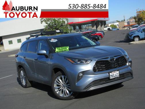 2024 Toyota Highlander Platinum