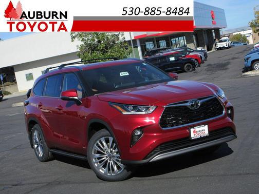2026 Toyota Highlander Hybrid Platinum
