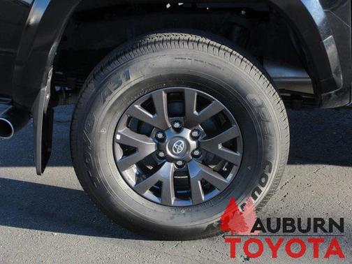 2022 Toyota Tacoma SR5