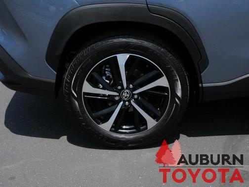 2025 Toyota Corolla Hybrid SE