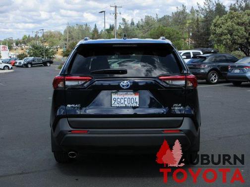 2023 Toyota RAV4 Hybrid XLE Premium