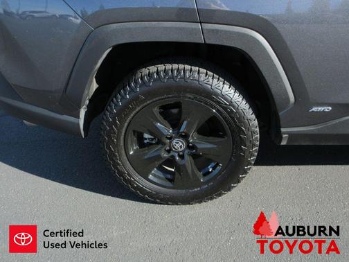 2023 Toyota RAV4 Hybrid LE