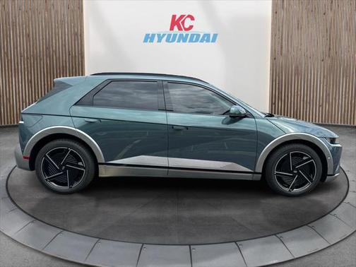 2025 Hyundai IONIQ 5 Limited
