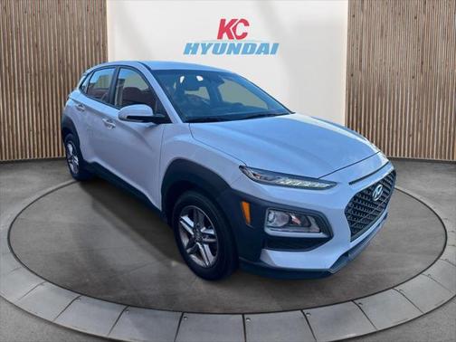 2021 Hyundai KONA SE