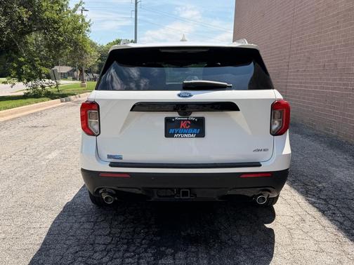 STAR WHITE MET TRI-COAT 2023 Ford Explorer ST-Line