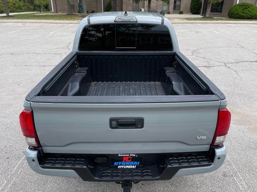 2019 Toyota Tacoma TRD Sport