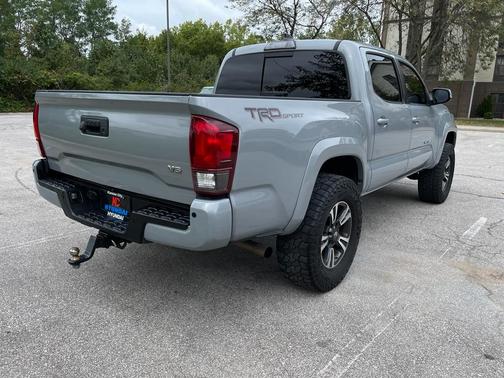 2019 Toyota Tacoma TRD Sport
