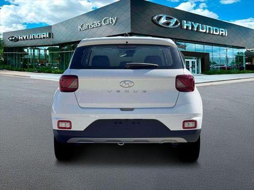 Lunar White 2026 Hyundai VENUE SE