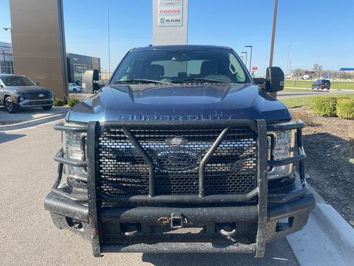 BLUE JEANS METALLIC 2017 Ford F-250 XLT