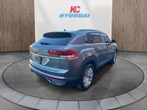 2020 Volkswagen Atlas Cross Sport 3.6L V6 SE w/Technology