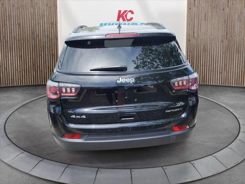 2018 Jeep Compass Sport