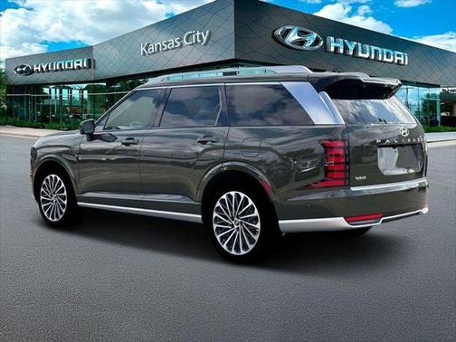 Titan Charcoal Pearl 2026 Hyundai Palisade Hybrid Calligraphy