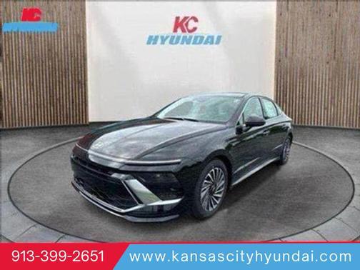 2025 Hyundai SONATA Hybrid SE
