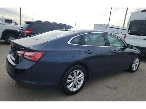 2021 Chevrolet Malibu FWD LT