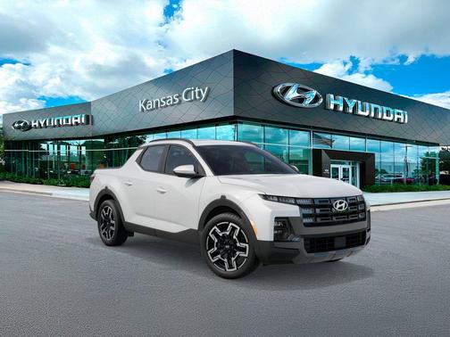 Atlas White 2026 Hyundai SANTA CRUZ Limited