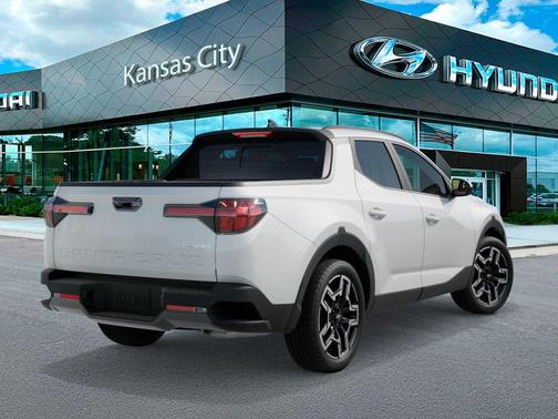 Atlas White 2026 Hyundai SANTA CRUZ Limited