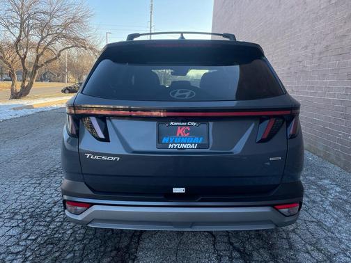 2026 Hyundai TUCSON SEL Premium