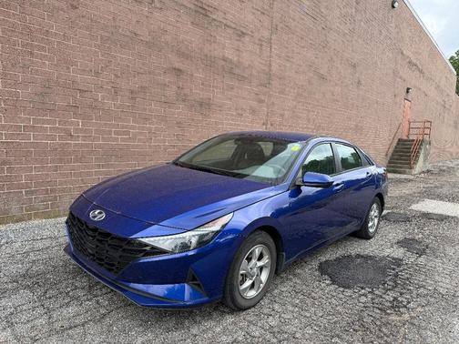 Intense Blue 2023 Hyundai ELANTRA SE