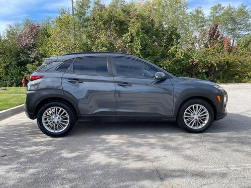 2020 Hyundai KONA SEL