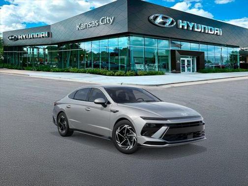 Aero Silver 2026 Hyundai SONATA SEL