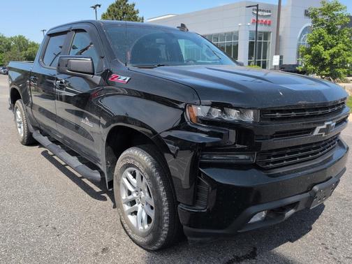 Black 2019 Chevrolet Silverado 1500 RST