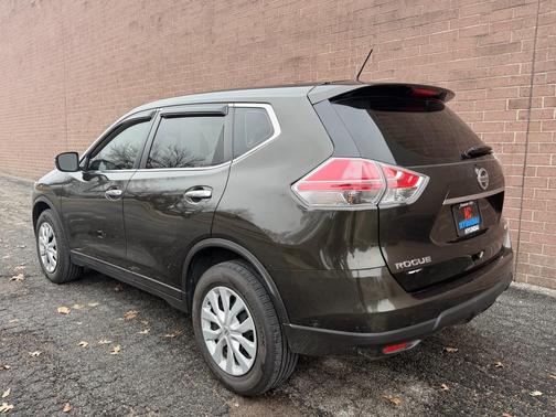 2015 Nissan Rogue S