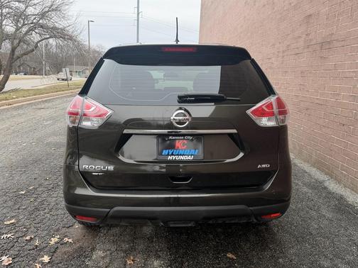 2015 Nissan Rogue S