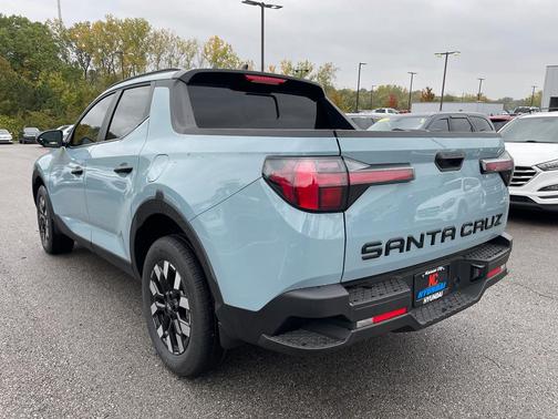 2025 Hyundai SANTA CRUZ SEL Activity