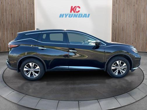 2022 Nissan Murano S FWD